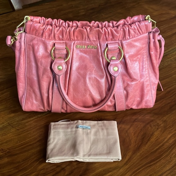 Miu Miu Vitello Lux Rosa Crossbody - Picture 10 of 17